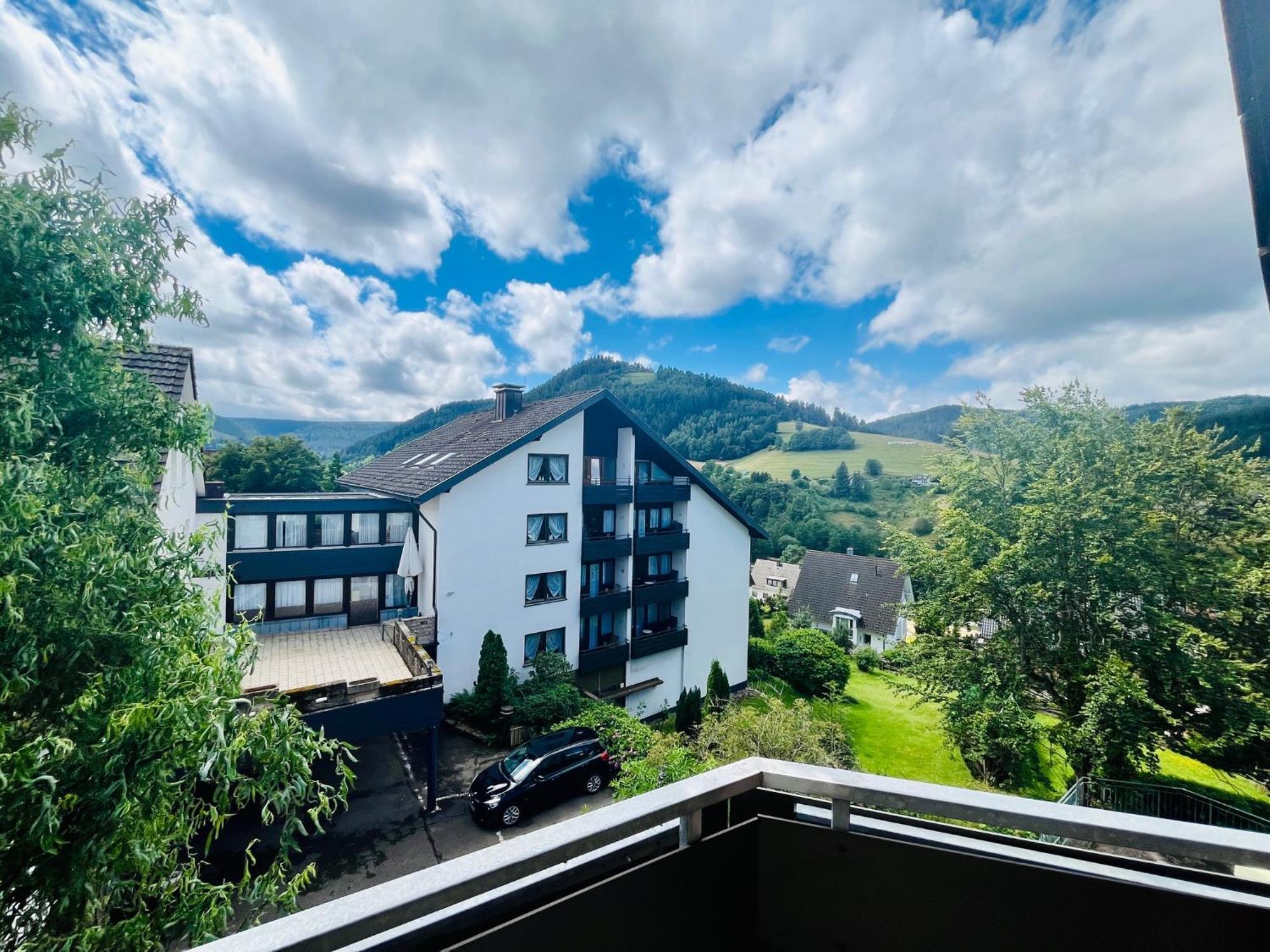 Ferienwohnungen Wellness Goldener Hahn Baiersbronn Exterior foto