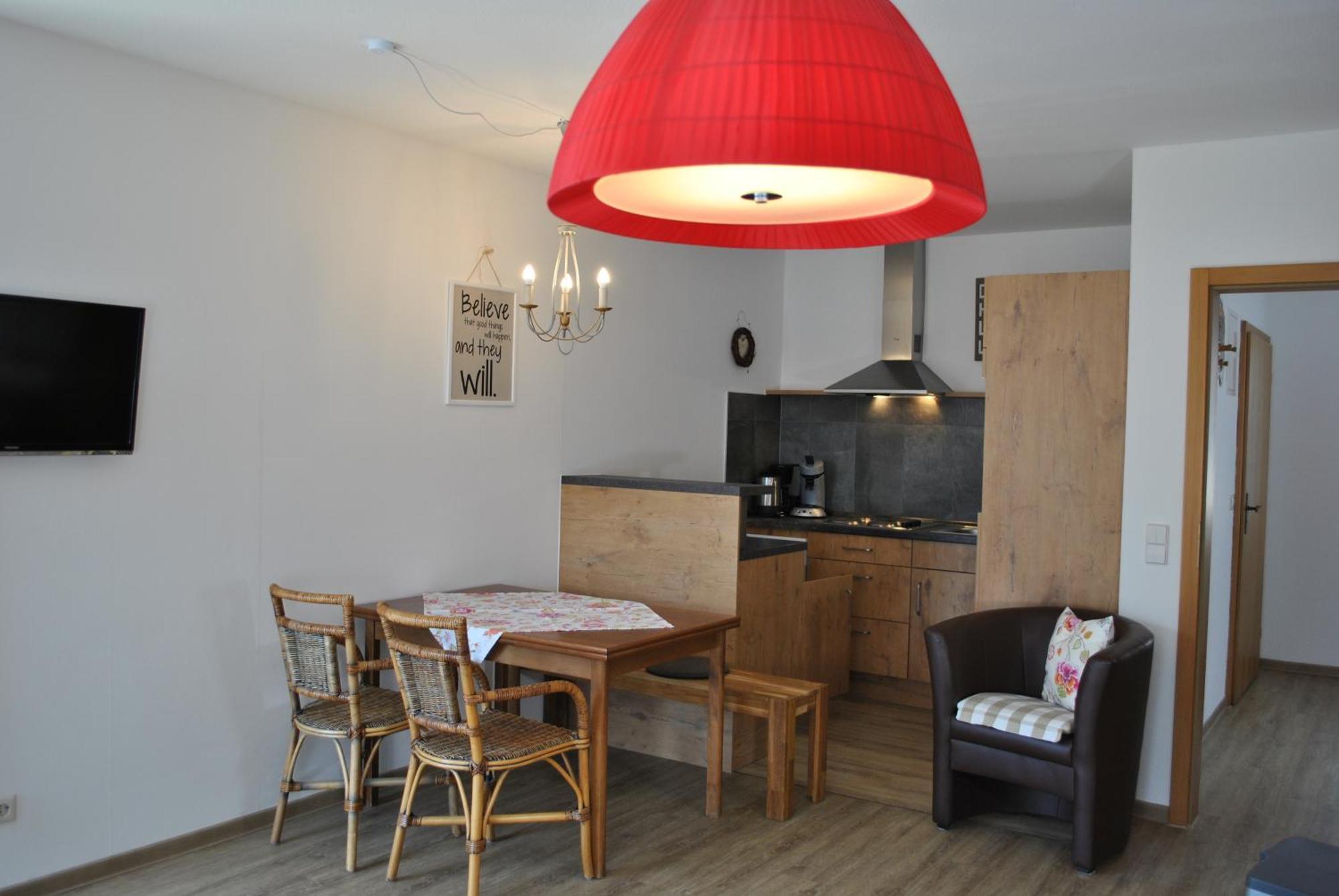 Ferienwohnungen Wellness Goldener Hahn Baiersbronn Zimmer foto